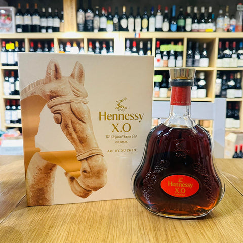 Hennessy XO 2026馬年限量版 (Xu Zhen藝術聯名)