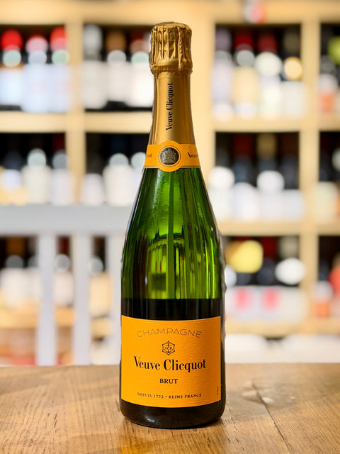 Veuve Clicquot Yellow Label Brut NV